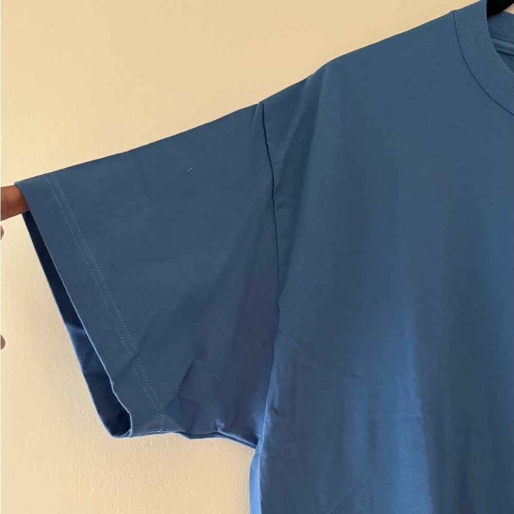 Hanes Blue Short Sleeve Tee Classic Crew Neck - Picture 2 of 4